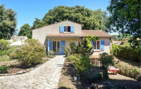 Nice home in Meschers-sur-Gironde with 3 Bedrooms